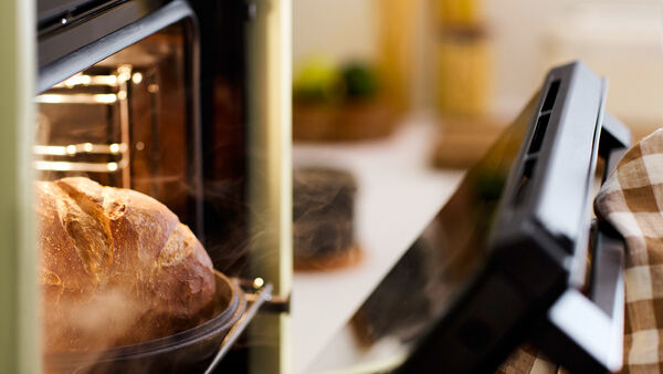 Steam assisted cooking