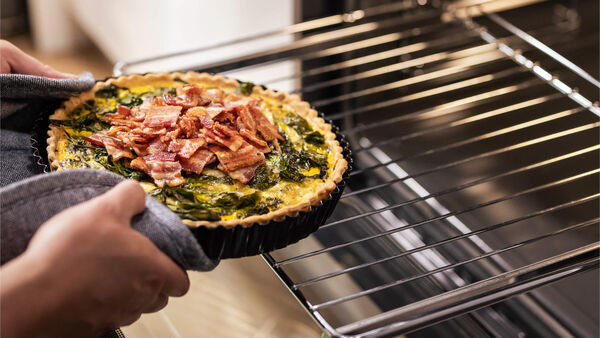 Easy access with full-extension runners